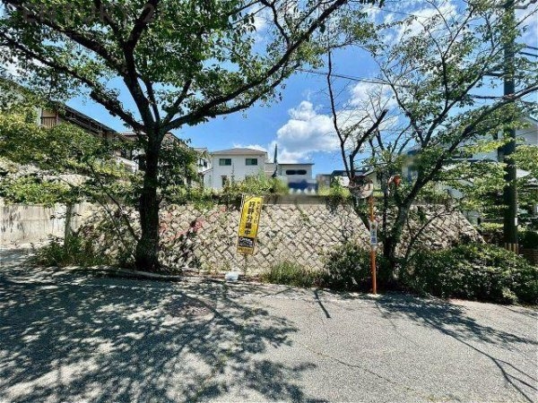 宝塚市花屋敷荘園３丁目売り土地