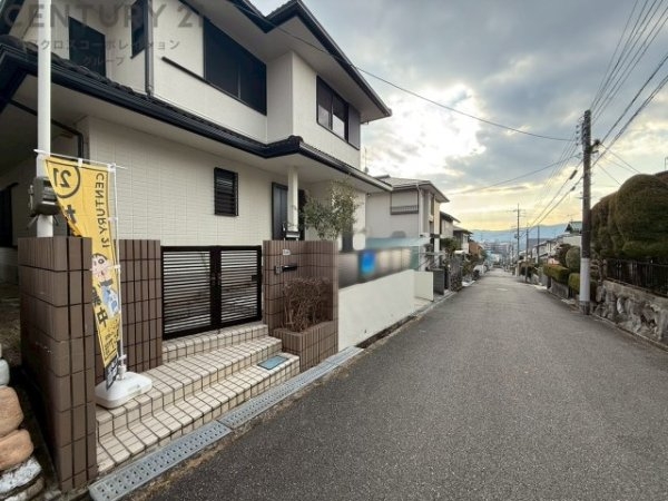川西市大和西１丁目の中古一戸建て