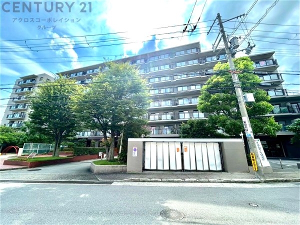 サンハイツ逆瀬川A棟