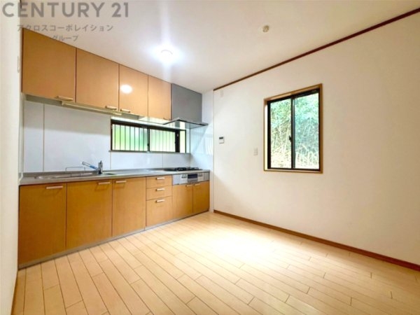 宝塚市花屋敷松ガ丘の中古一戸建て