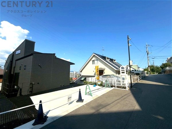 宝塚市千種2丁目新築一戸建て