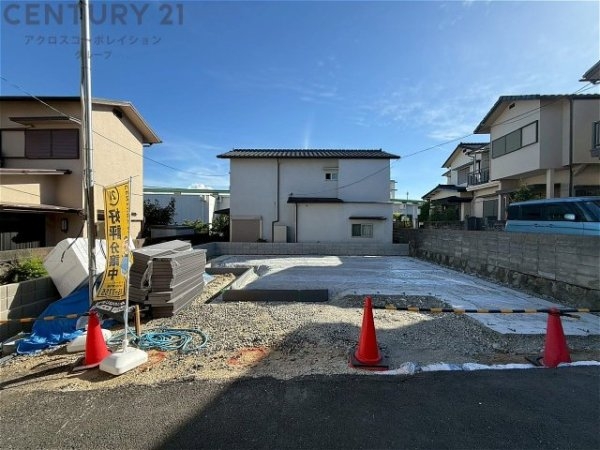リナージュ川西市霞ヶ丘２丁目第１期　全１棟
