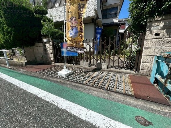 宝塚市安倉中４丁目の土地