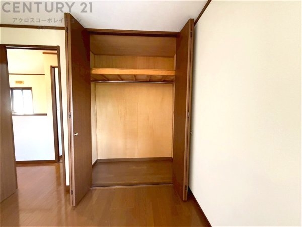 川西市けやき坂４丁目の中古一戸建て