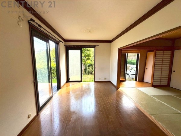 川西市けやき坂４丁目の中古一戸建て