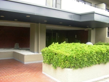 サンヴェール逆瀬川２番館