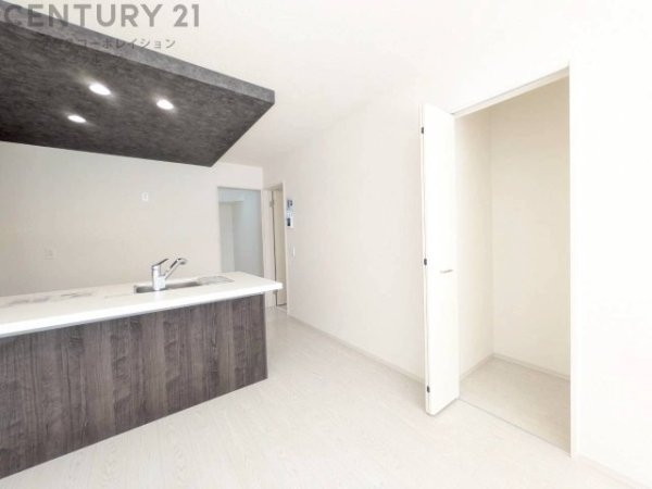 テラシエ宝塚市末成町2期 全5区画(収納)