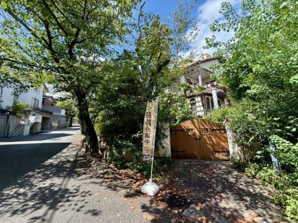 宝塚市寿楽荘売り土地