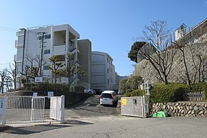 宝塚市ゆずり葉台２丁目の土地(宝塚市立　逆瀬台小学校)