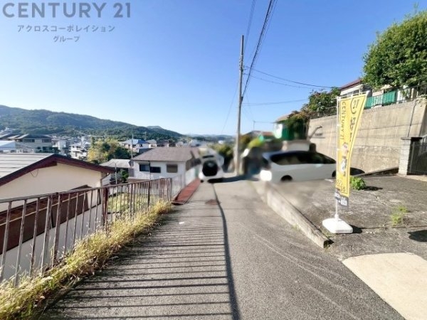 川西市錦松台の中古一戸建て