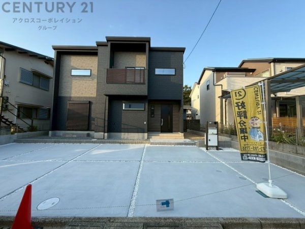 川西市向陽台3丁目新築一戸建て