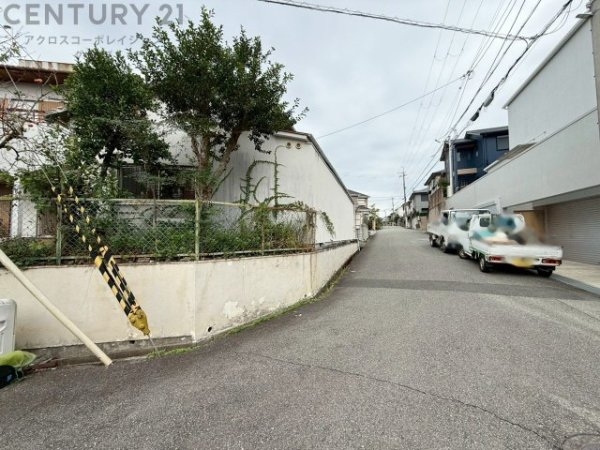 川西市大和東1丁目の土地(前面道路含む現地写真)