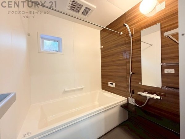川西市西多田2丁目新築一戸建て(バス)