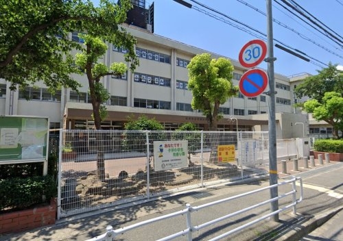 シティー逆瀬川(宝塚市立末成小学校)