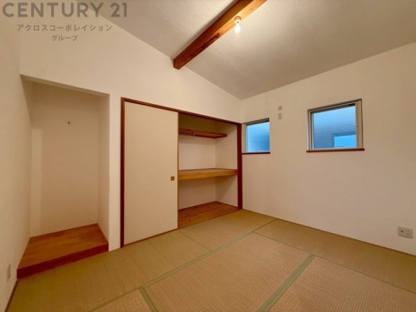 宝塚市山手台東５丁目の中古一戸建て