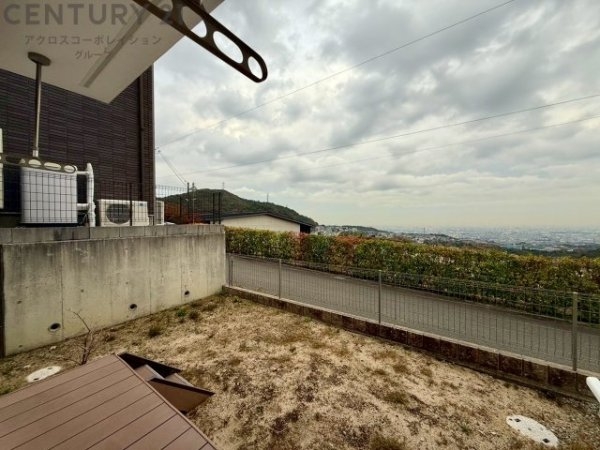 宝塚市山手台東５丁目の中古一戸建て