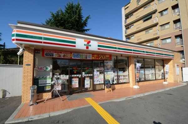 宝塚第壱コーポラス(セブンイレブン宝塚南口２丁目)