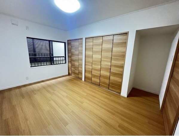 伊丹市荻野４丁目の中古一戸建て