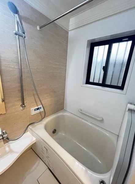 伊丹市荻野４丁目の中古一戸建て