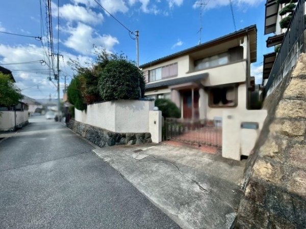 宝塚市川面６丁目の土地