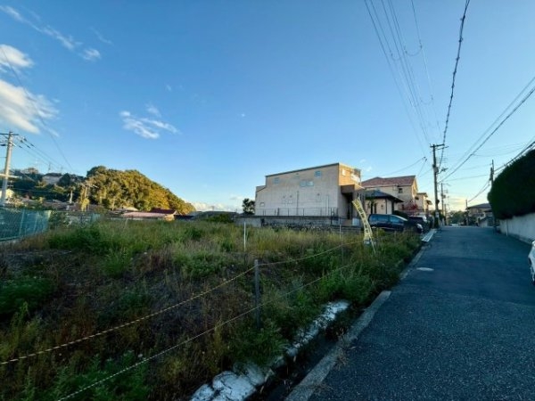 宝塚市仁川高丸２丁目の土地