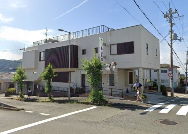 川西市萩原台西１丁目の土地(富山医院)