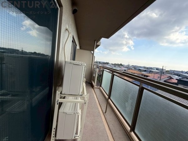 伊丹春日丘アーバンコンフォートA棟