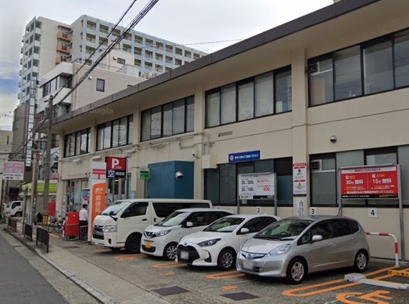 宝塚市花屋敷荘園１丁目の土地(川西郵便局)