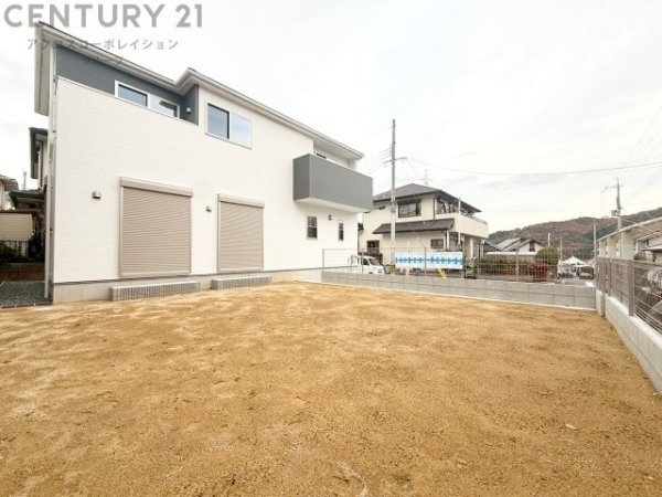 ファーストタウン川西市第3けやき坂