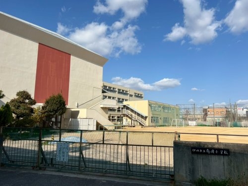 ルネ伊丹ガーデンスクエア(伊丹市立有岡小学校)