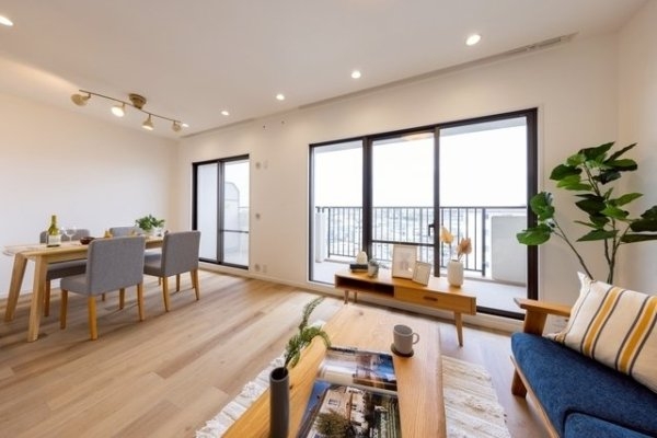 ルネ伊丹ガーデンスクエア