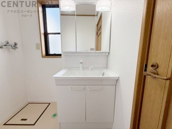川西市丸山台３丁目の中古一戸建て