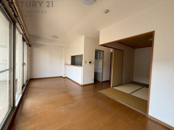 ファミール雲雀丘花屋敷弐番館