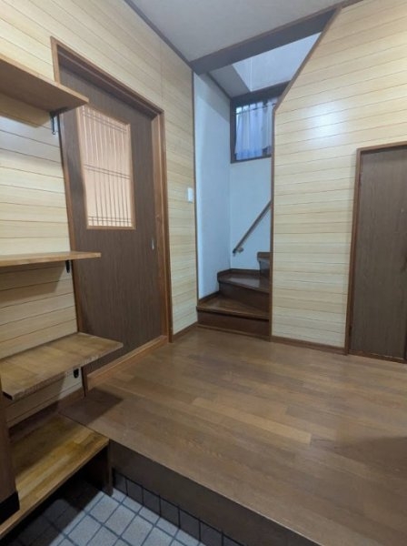 伊丹市寺本６丁目の中古一戸建て