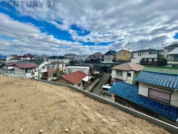 宝塚市野上４丁目の土地