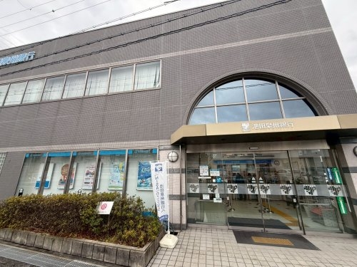 マークスタウン・グランフィーネ川西(池田泉州銀行山下支店)