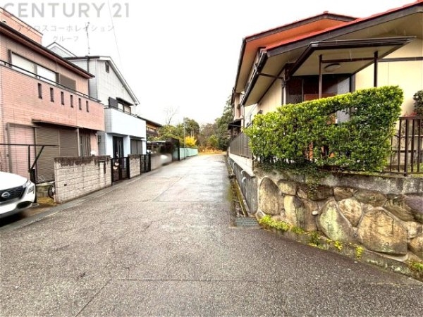 川西市大和西５丁目売り土地