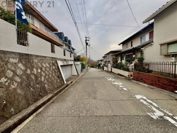 宝塚市光ガ丘２丁目の土地