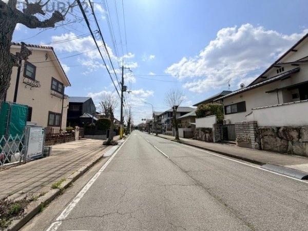 グラファーレ川西市清和台西２期　全１棟