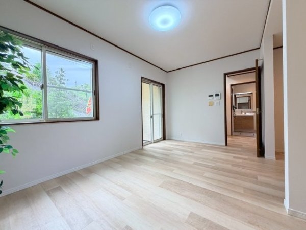 川西市清和台東２丁目の中古一戸建て