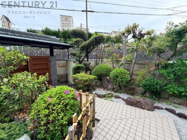 宝塚市仁川うぐいす台の中古一戸建て