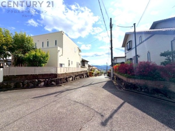 川西市美山台2丁目中古戸建