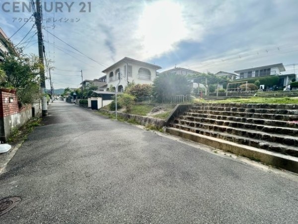 川西市緑台１丁目の土地