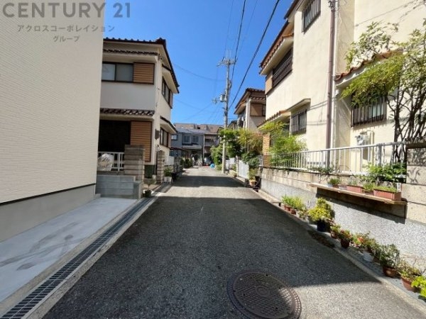 豊中市稲津町3丁目新築一戸建て