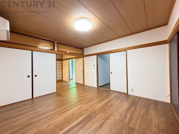 川西市大和東２丁目の中古一戸建て