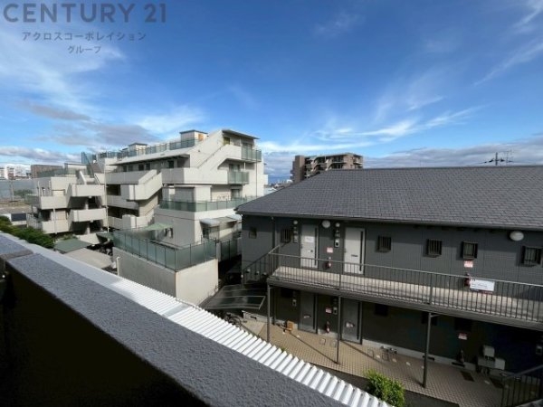 ロイヤルシャトー伊丹行基