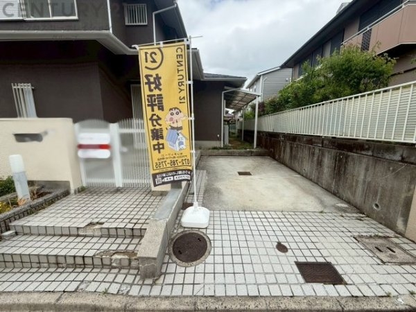 川西市美山台３丁目の中古一戸建て