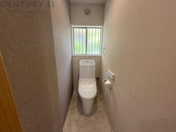 川西市美山台３丁目の中古一戸建て