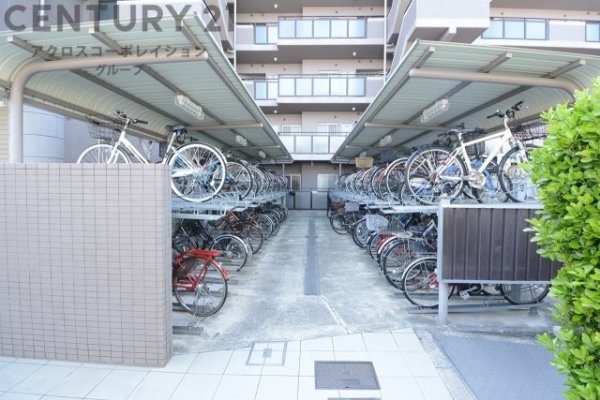 宝塚南雲雀丘ガーデンハウス