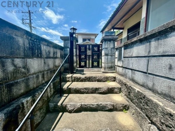川西市平野１丁目の中古一戸建て